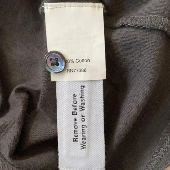 •J Crew• Ruffled Top NWOT - Picture 7 of 7